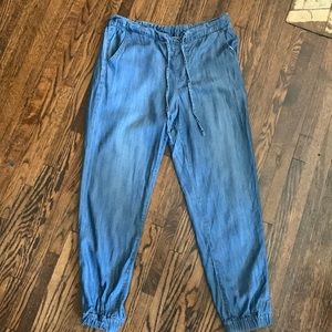 Drawstring chambray joggers